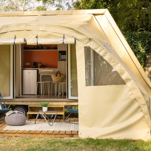 CANVAS BUNGALOW 4 people - Bike home/ Sweet Coco - 2 bedrooms + Fridge + Terrace