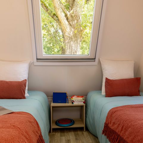 BUNGALOW TOILÉ 4 personnes - Sweet Coco - 2 chambres + Frigidaire + Terrasse