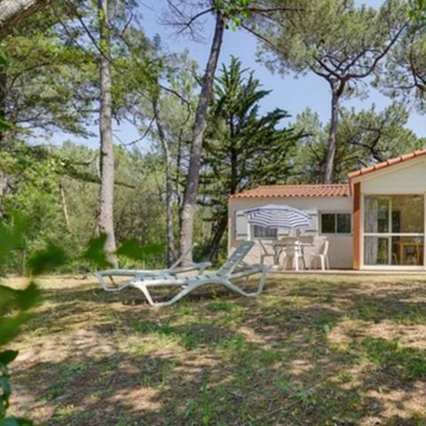 GÎTE 5 personnes - 2 chambres 