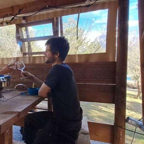 TIENDA DE CAMPAÑA 2 personas - Tienda de vivac sin instalaciones sanitarias