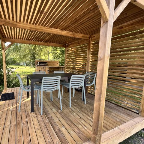 Kampeerplaats - Locatie Luxe Garden Pack Sanitaires Privés