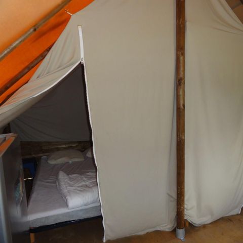 Canvas and wooden tent 4 persons - Unusual Tent Lodge without sanitary facilities 2 bedrooms 25m²
