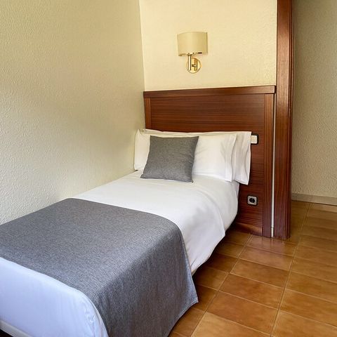 CHAMBRE 3 personnes - Chambre Triple