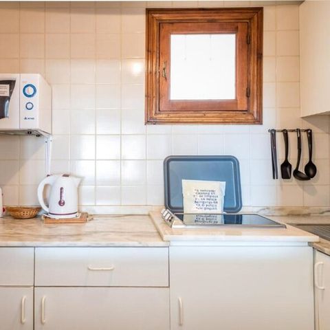Apartment 6 persons - Flat 4 adults + 2 children (under 15) - 2 bedrooms - Sea View