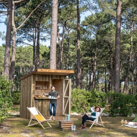 Kampeerplaats - Plaatsing Confort - Tedey Box