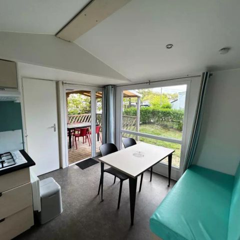 Mobilheim 4 Personen - DOGGY 3 Zimmer 4 Personen + TV