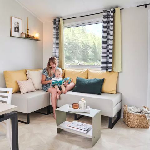 MOBILHOME 4 personas - Mobil-Home ZEN 3 Habitaciones 4 Personas + TV + Jacuzzi