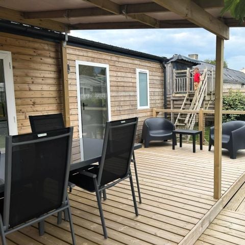 MOBILHOME 4 personnes - 3 Pièces 4 Personnes + Cabane Enfants + TV