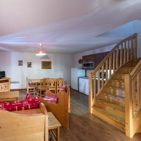 Apartment 10 persons - 4-room duplex flat sleeps 10