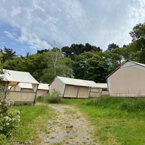 TENTE TOILE ET BOIS 4 personnes - Maasaï