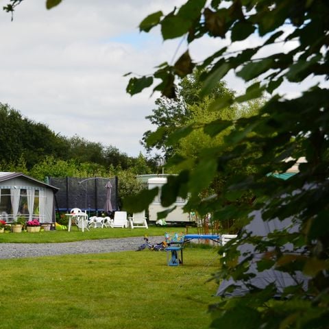 STAANPLAATS - Standplaats met elektriciteit