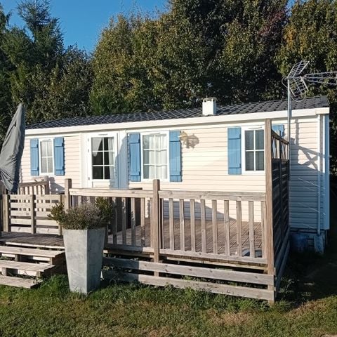 Stacaravan 4 personen - IRM premium 51- 2 badkamers /2 slaapkamers