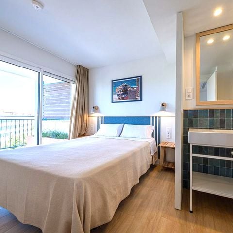 APARTEMENTO 5 personas - Piso de 2 dormitorios ACCESO ADICIONAL A CAMPING y parking de pago
