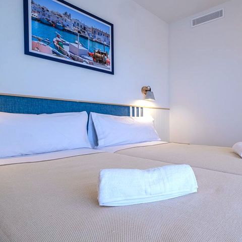 APPARTAMENTO 5 persone - Appartamento con 2 camere da letto ACCESSO AL CAMPEGGIO e parcheggio a pagamento