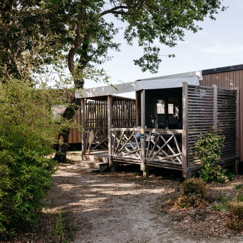 Stacaravan 2 personen - PREMIUM hut | 1 slaapkamer