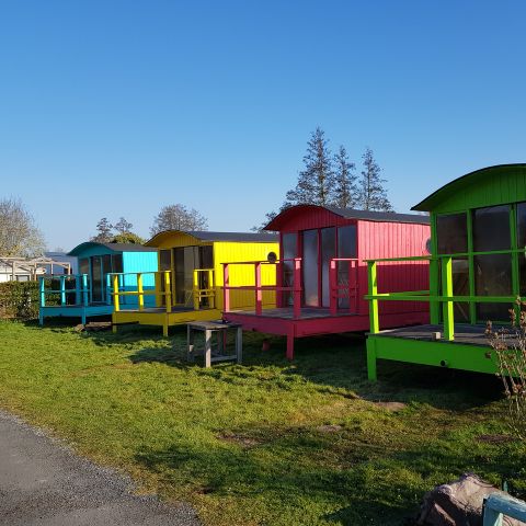 UNUSUAL ACCOMMODATION 3 people - The trailers of the Terre d'Auge lake