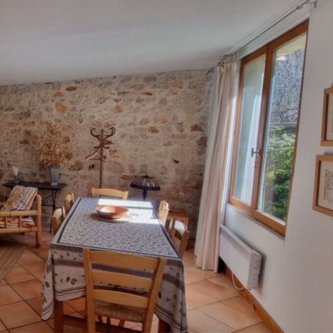 Country house 6 persons - Stone holiday cottage sleeping 6