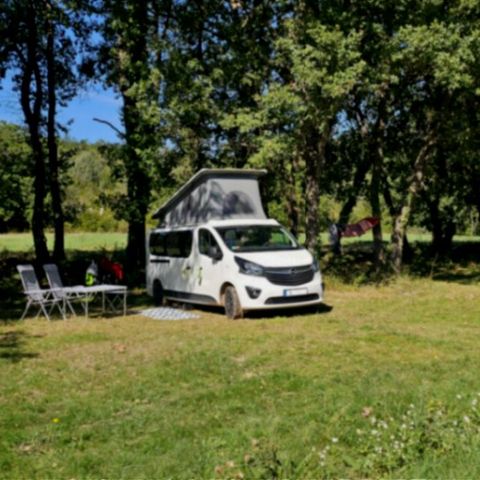 EMPLACEMENT - Emplacement nu nature – calme – électricité