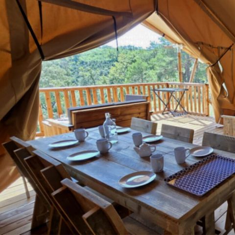 Canvas and wooden tent 5 persons - Lodge tent - 35 m² - 2 bedrooms