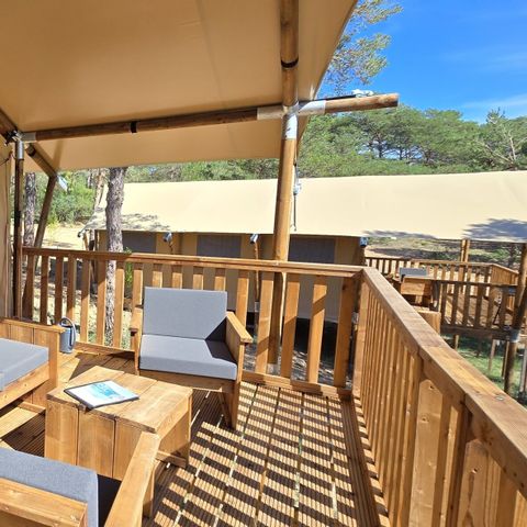 Canvas and wooden tent 5 persons - Lodge tent - 35 m² - 2 bedrooms