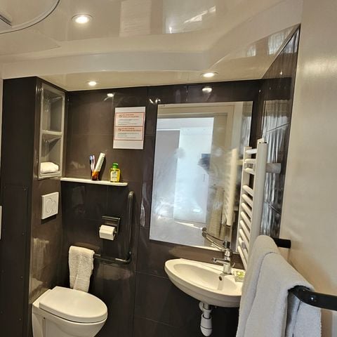 BUNGALOW 4 personnes - Mobil-home - 35m² - 2 chambres - PMR