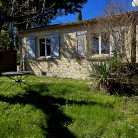 Country house 4 persons - Stone gîte - 43 m² - 2 bedrooms