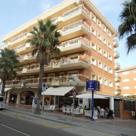 APARTEMENTO 6 personas - Piso 4/6 pax