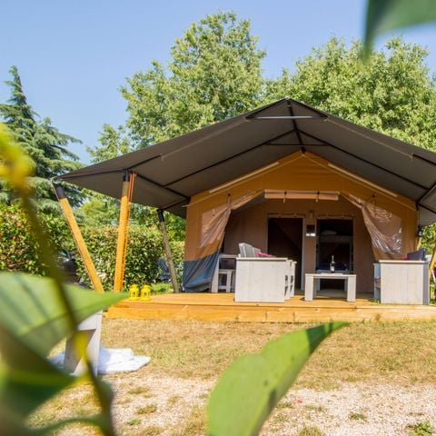 Tente en toile et en bois 5 personnes - Baska - Tente Safari Confort + climatisation