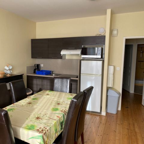 APPARTEMENT 6 personnes - BEAUMARIS APPARTEMENT 4/6 PERSONNES RDC