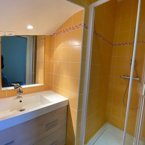 ESTUDIO 2 personas - ESTUDIO BEAUMARIS 2 PERSONAS