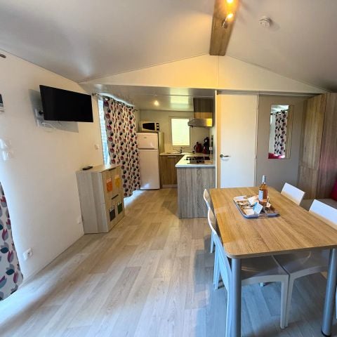 Mobilhome 4 personnes - Confort - 3 Pièces - TV