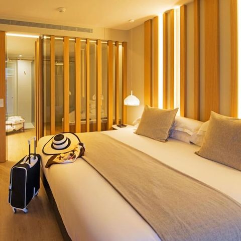 Slaapkamer 4 personen - Junior Suite 4 personen - Balkon - Zicht op het Kanaal