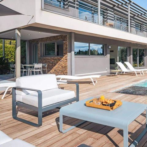 VILLA 8 persone - 5 pezzi