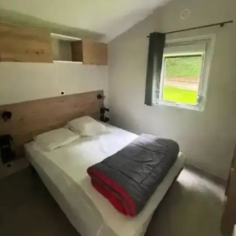 Lodge 4 personnes - 3 Pièces - TV
