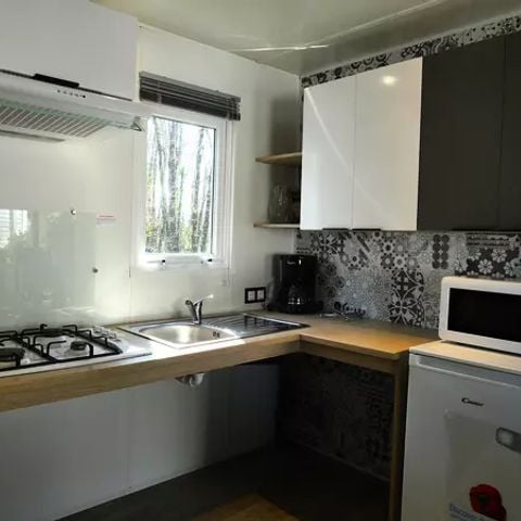 BUNGALOW 4 personnes - PMR 3 Pièces 4 Personnes Climatisé + TV