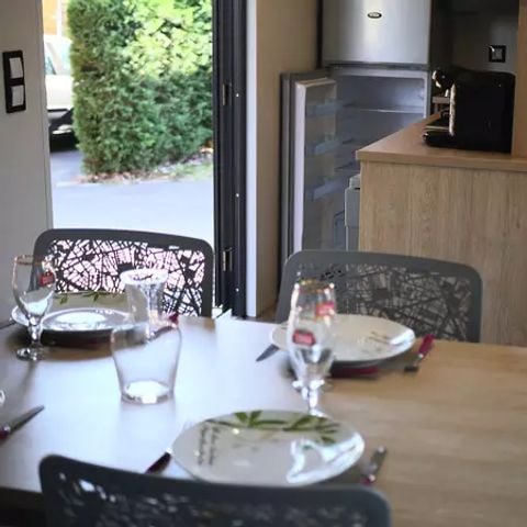 MOBILE HOME 10 people - Tribe 6 Rooms 10 People Air-conditioned + TV 3sdb