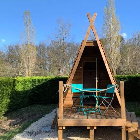 UNUSUAL ACCOMMODATION 2 people - The 2 person Hut without sanitary facilities