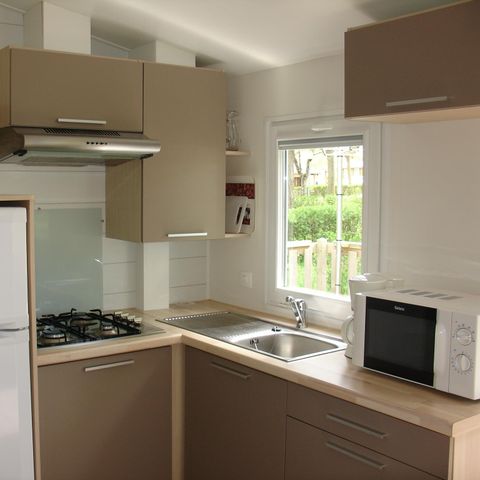 Stacaravan 5 personen - COSY 2 kamers (TV - terras 12m² - oppervlakte 28m²)