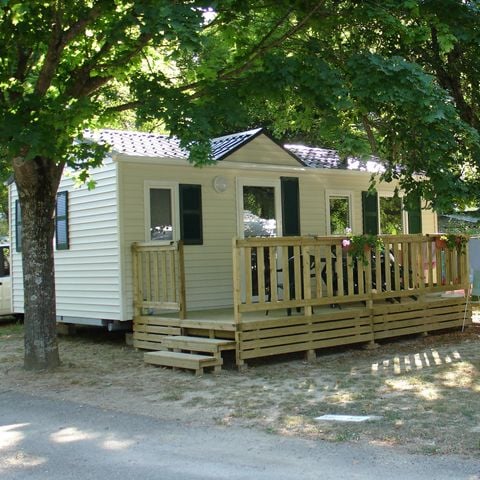 Stacaravan 5 personen - COSY 2 kamers (TV - terras 12m² - oppervlakte 28m²)