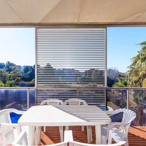 APPARTEMENT 6 personen - 3-kamerappartement voor 4/6 personen, airconditioning (ca. 75 m², met terras)