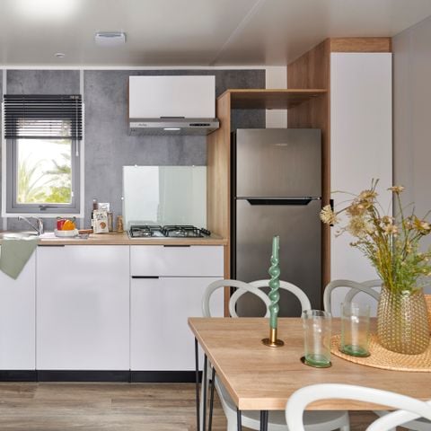 Mobilheim 6 personen - Luxe - SPA - 2 Schlafzimmer - 2 Badezimmer - 2 WC - KLIMA - TV - Geschirrspüler - Jacuzzi