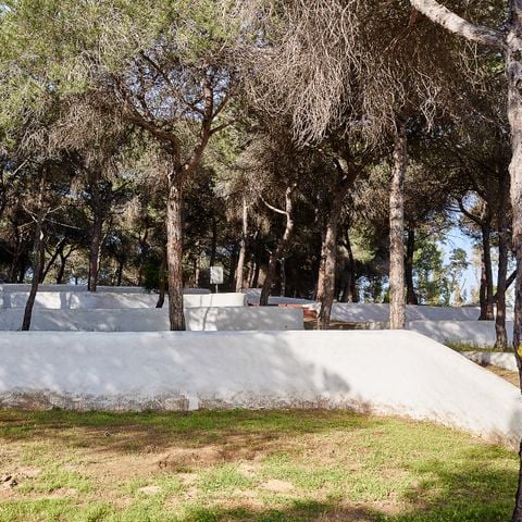 EMPLACEMENT - STANDARD UNIQUEMENT POUR LES TENTES