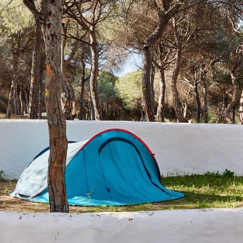 EMPLACEMENT - TERRASSE STANDARD UNIQUEMENT POUR LES TENTES