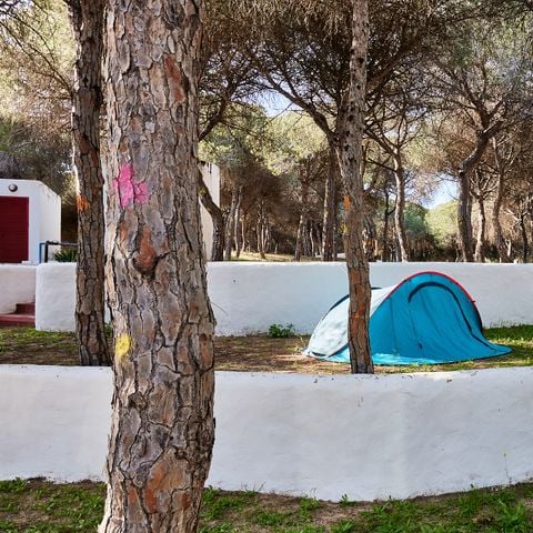 EMPLACEMENT - TERRASSE STANDARD UNIQUEMENT POUR LES TENTES