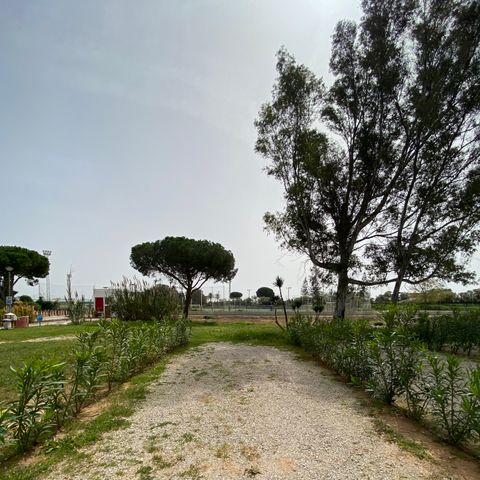 PLOT - MEDIUM FOR MOTORHOME