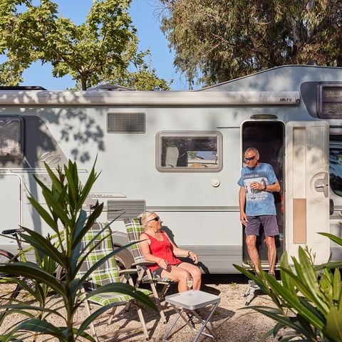 EMPLACEMENT - MEDIUM POUR AUTOCARAVANE