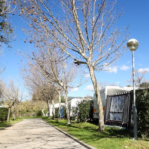 PIAZZOLA - GRANDE APPEZZAMENTO CON ACQUA
