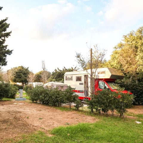 STAANPLAATS - GROTE ZONNIGE LOCATIE