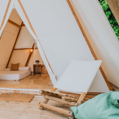 CANVAS AND WOOD TENT 4 people - OASIS TENT