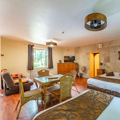 Studio 6 Personen - mit Jacuzzi